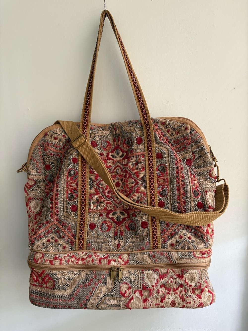 Free People Magic Carpet Weekender Bag !!🔥 RARE & STUNNING 🔥 - Picture 13 of 16